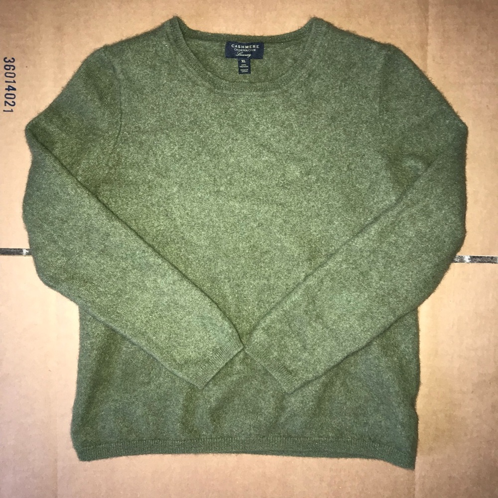 100% cashmere crewneck sweater by Charter Club